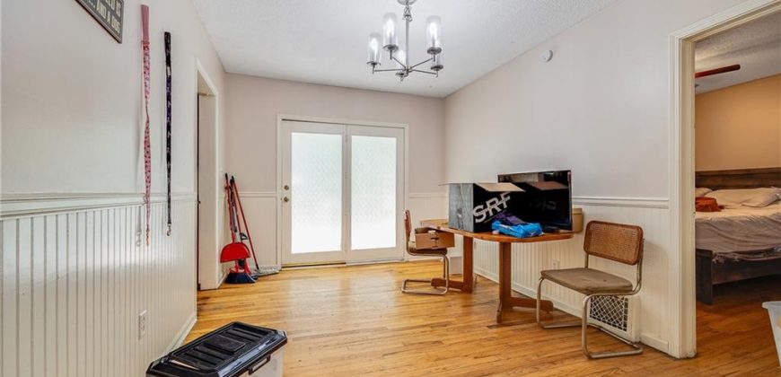 Homes for Sale in Liberty, MO 64068 | 215 S Leonard Street