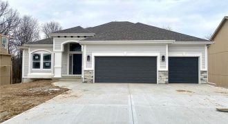Homes for Sale in Kansas City, MO 64157 | 9808 N Laurel Avenue