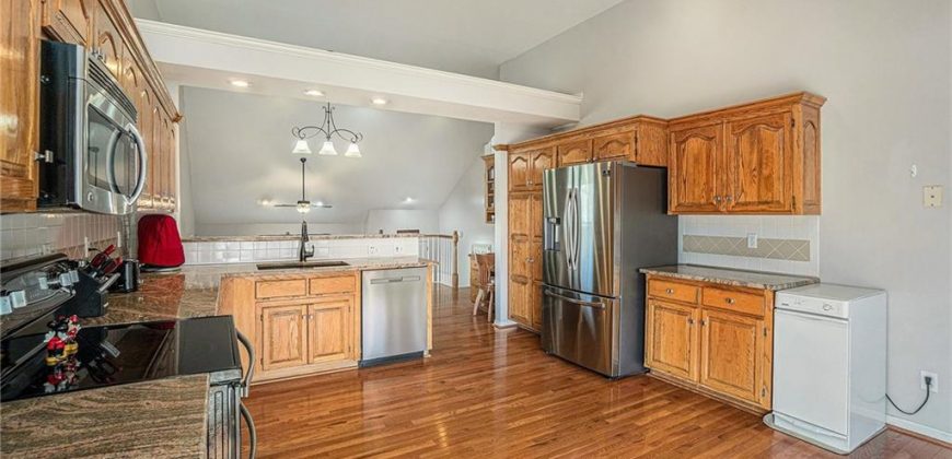 Homes for Sale in Gladstone, MO 64118 | 401 NW 51st Street