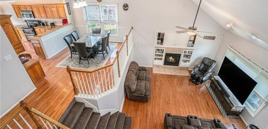 Homes for Sale in Gladstone, MO 64118 | 401 NW 51st Street