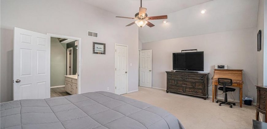Homes for Sale in Gladstone, MO 64118 | 401 NW 51st Street