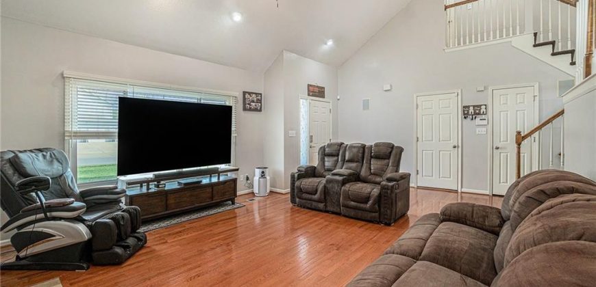 Homes for Sale in Gladstone, MO 64118 | 401 NW 51st Street