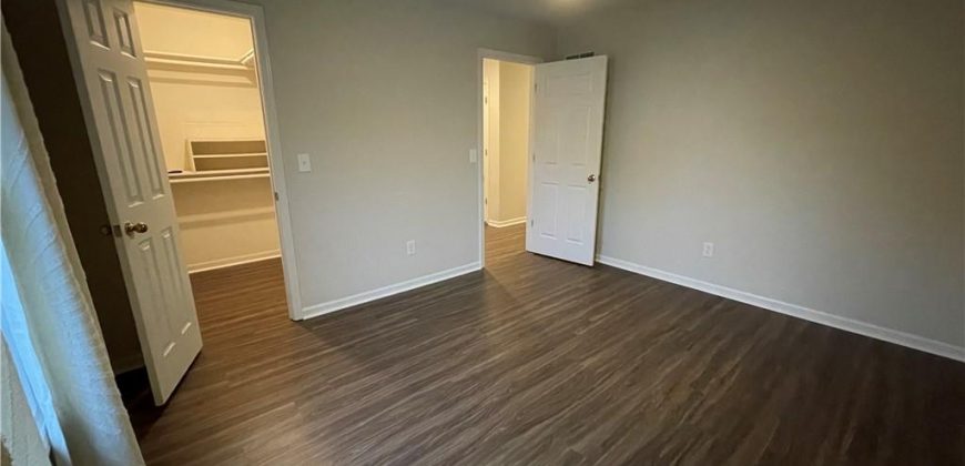 Homes for Sale in Kansas City, MO 64151 | 4104 NW 63rd Place