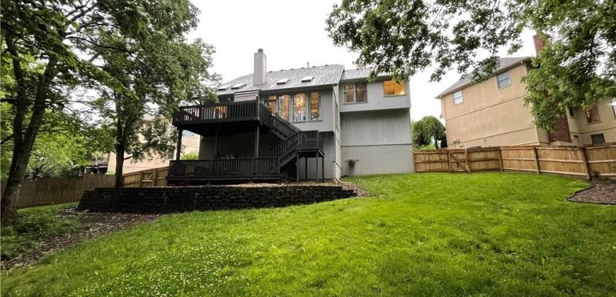 Homes for Sale in Kansas City, MO 64151 | 4104 NW 63rd Place