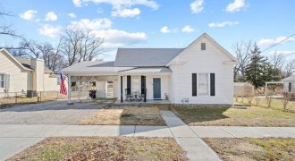 Homes for Sale in Kearney, MO 64060 | 207 E Washington Street