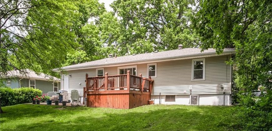Homes for Sale in Gladstone, MO 64118 | 1403 NE 67TH Street