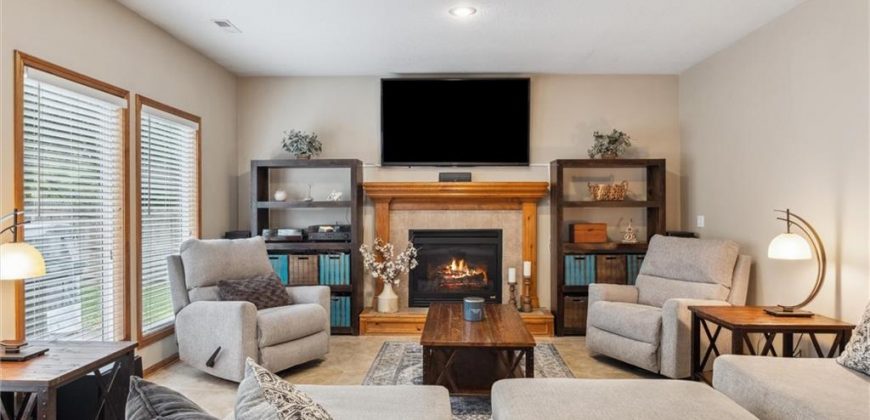 Homes for Sale in Kearney, MO 64060 | 204 E 20th Terrace
