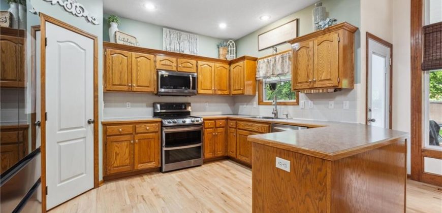 Homes for Sale in Kearney, MO 64060 | 204 E 20th Terrace