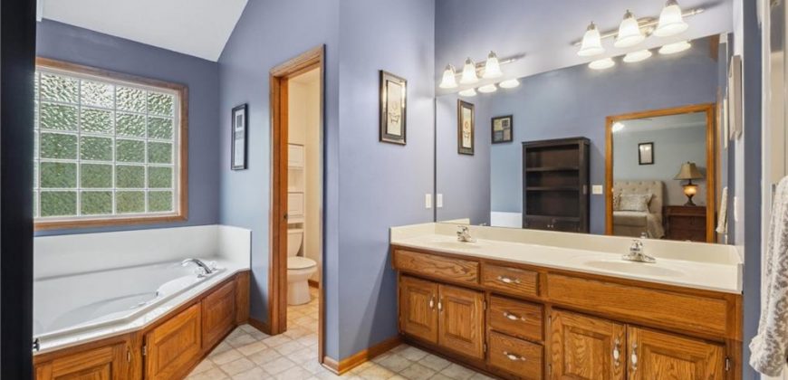 Homes for Sale in Kearney, MO 64060 | 204 E 20th Terrace