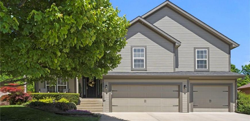 Homes for Sale in Kearney, MO 64060 | 204 E 20th Terrace