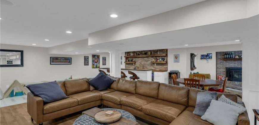 Homes for Sale in Kansas City, MO 64116 | 4212 NW Briarcliff Lane