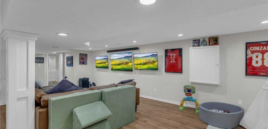 Homes for Sale in Kansas City, MO 64116 | 4212 NW Briarcliff Lane