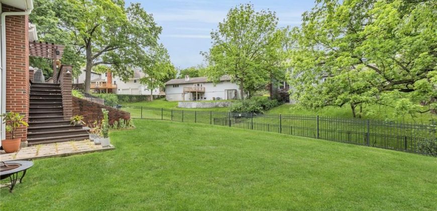 Homes for Sale in Kansas City, MO 64116 | 4212 NW Briarcliff Lane