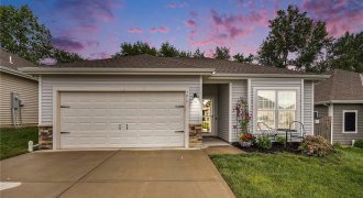 Homes for Sale in Kansas City, MO 64163 | 7812 NW 124th Street