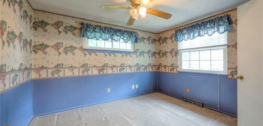 Homes for Sale in Kansas City, MO 64154 | 8713  Old Stagecoach Road