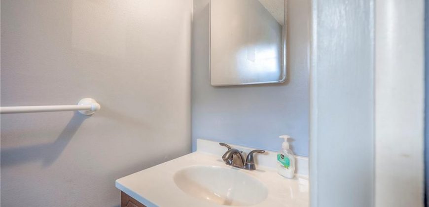 Homes for Sale in Kansas City, MO 64154 | 8713  Old Stagecoach Road