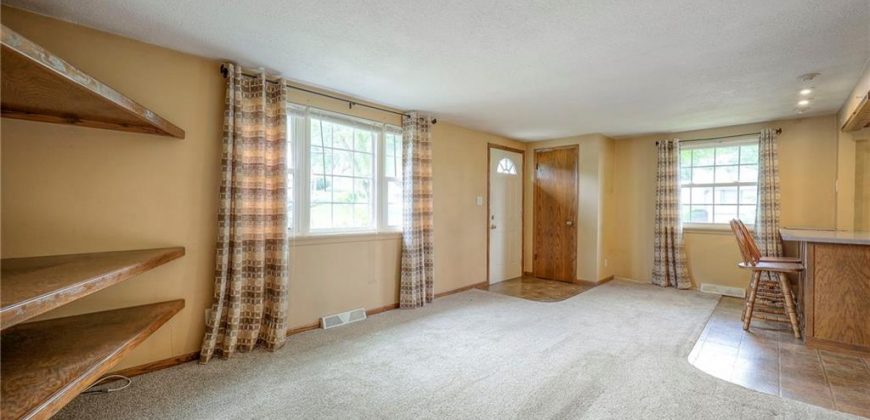 Homes for Sale in Kansas City, MO 64154 | 8713  Old Stagecoach Road