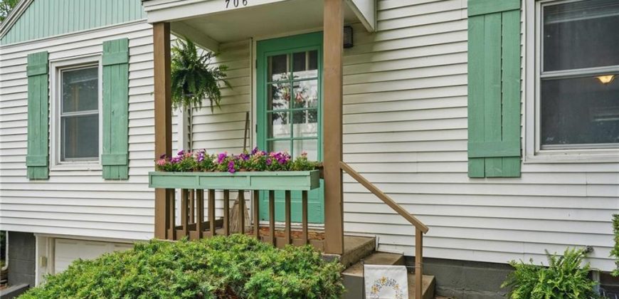 Homes for Sale in Kansas City, MO 64116 | 706 NE 42nd Terrace