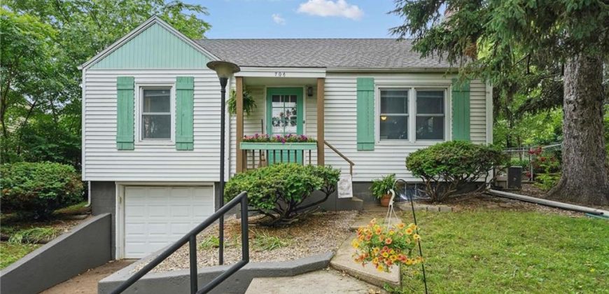 Homes for Sale in Kansas City, MO 64116 | 706 NE 42nd Terrace