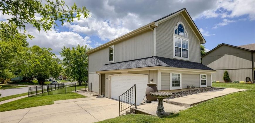 Homes for Sale in Liberty, MO 64068 | 1041  Bunting Lane