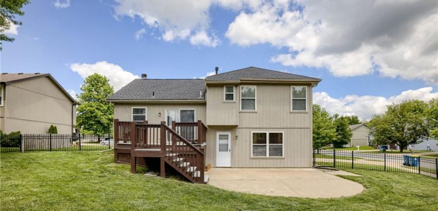 Homes for Sale in Liberty, MO 64068 | 1041  Bunting Lane