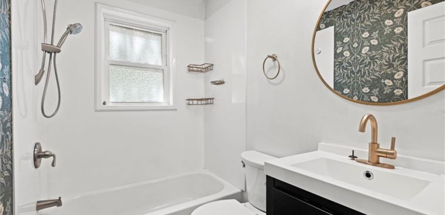 Homes for Sale in Liberty, MO 64068 | 617  Thornton Street