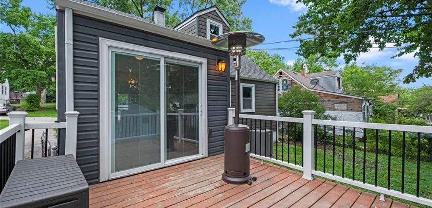 Homes for Sale in Liberty, MO 64068 | 617  Thornton Street