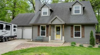 Homes for Sale in Liberty, MO 64068 | 417  Locust Street