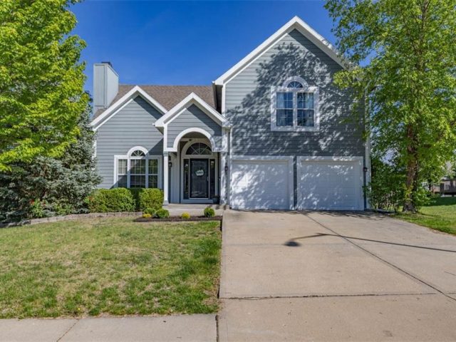 Homes for Sale in Kansas City, MO 64157 | 8115 NE 112th Street
