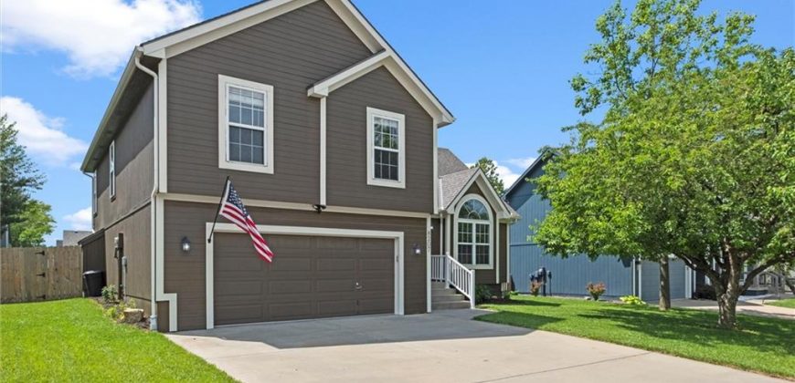 Homes for Sale in Kansas City, MO 64157 | 8207 NE 97th Terrace