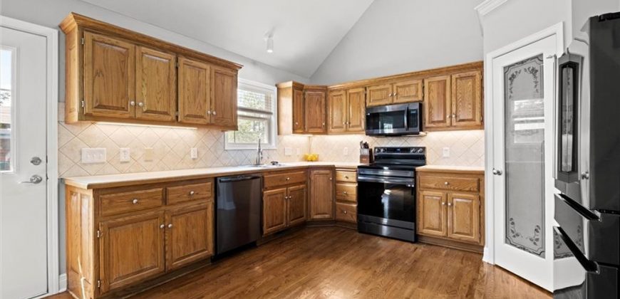 Homes for Sale in Kansas City, MO 64157 | 8207 NE 97th Terrace