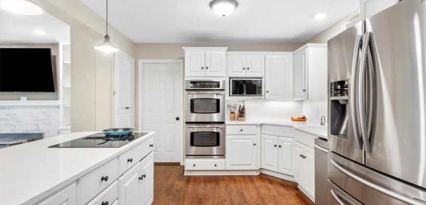 Homes for Sale in Kansas City, MO 64116 | 214 NW 43rd Terrace