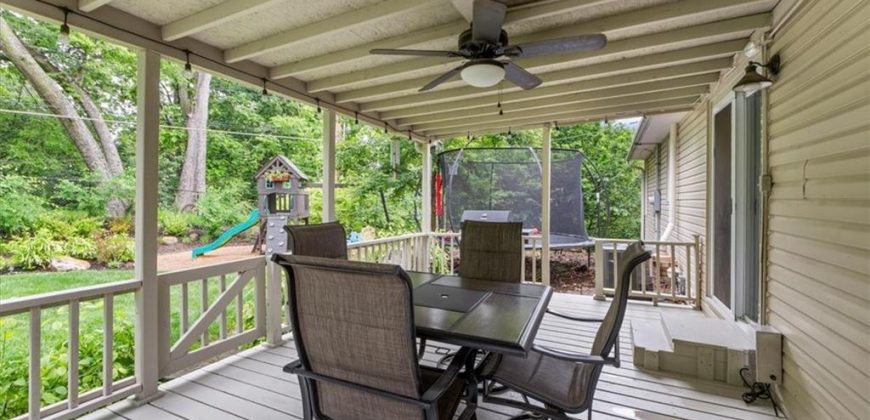 Homes for Sale in Kansas City, MO 64116 | 214 NW 43rd Terrace