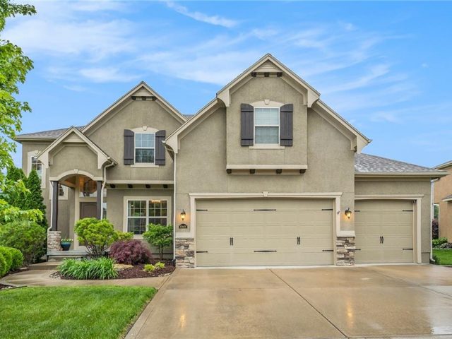 Homes for Sale in Kansas City, MO 64155 | 10601 N Euclid Avenue
