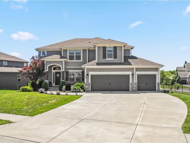 Homes for Sale in Kansas City, MO 64157 | 9703 NE 97th Street