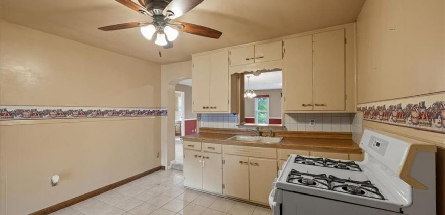 Homes for Sale in Kansas City, MO 64151 | 6608 N Edison Avenue