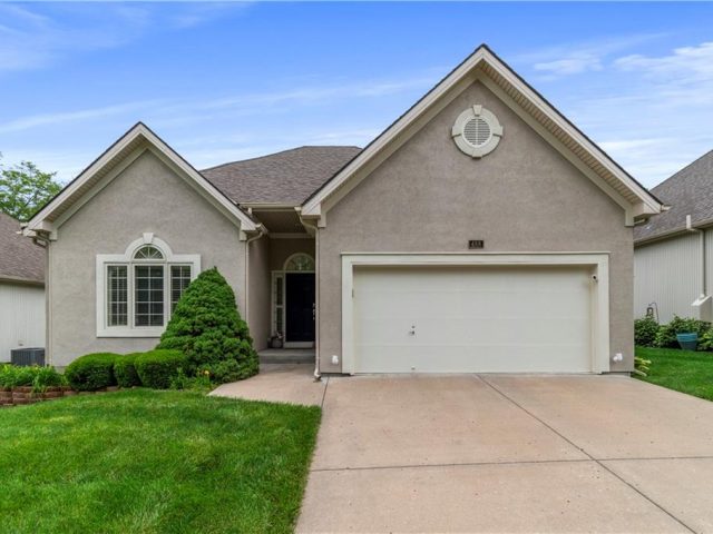 Homes for Sale in Liberty, MO 64068 | 488  Nottingham Drive