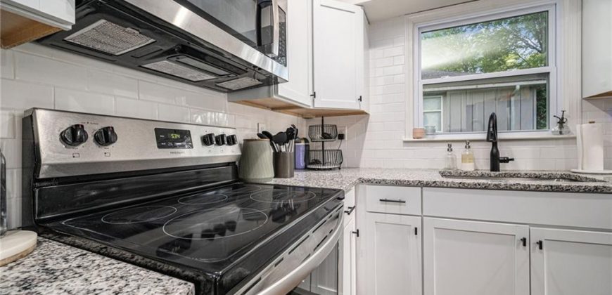 Homes for Sale in Kansas City, MO 64155 | 9652 N Campbell Street