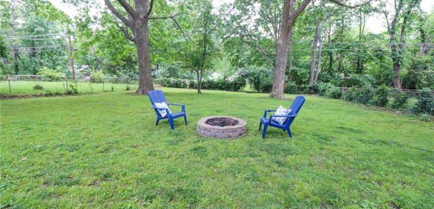 Homes for Sale in Gladstone, MO 64118 | 5904 N Howard Avenue