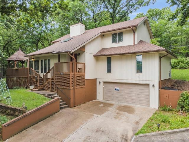 Homes for Sale in Lake Waukomis, MO 64151 | 756 NW South Shore Drive