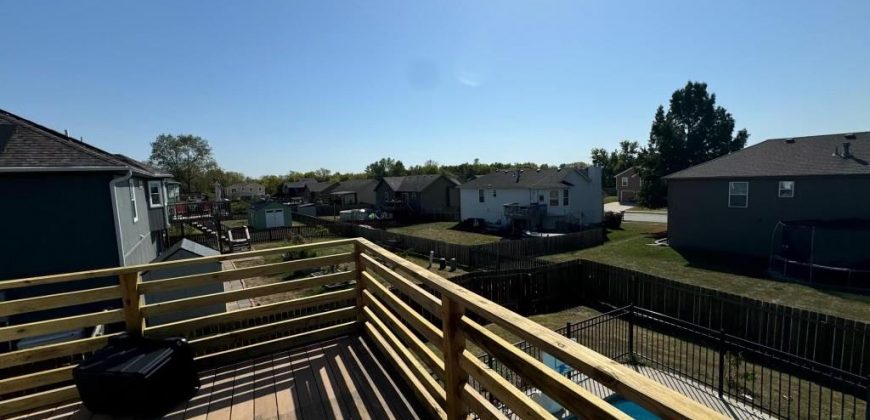 Homes for Sale in Smithville, MO 64089 | 401  Lake Meadows Drive