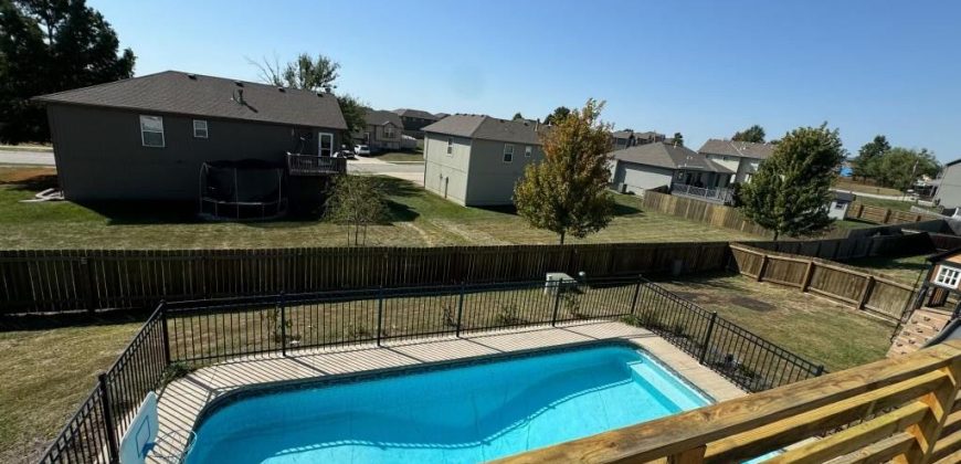 Homes for Sale in Smithville, MO 64089 | 401  Lake Meadows Drive