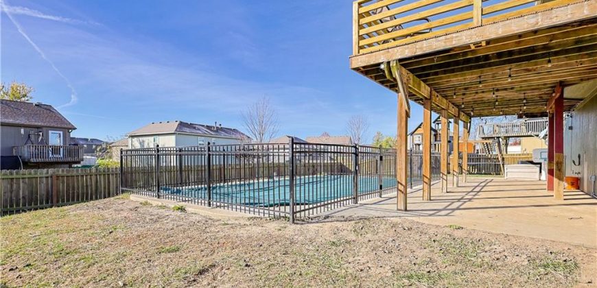 Homes for Sale in Smithville, MO 64089 | 401  Lake Meadows Drive