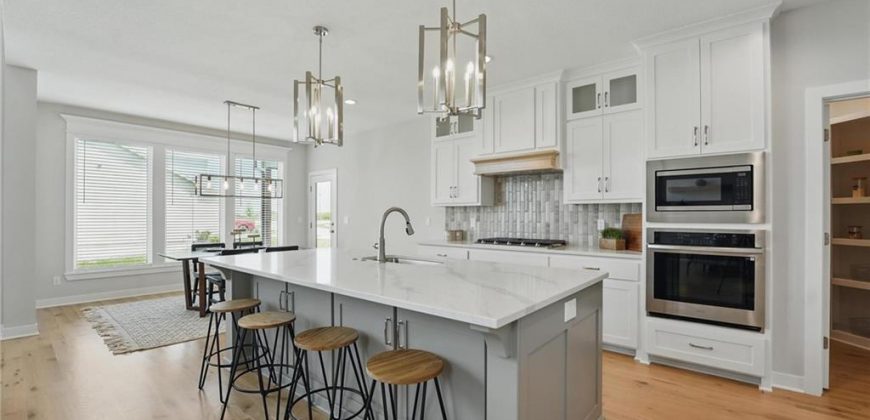 Homes for Sale in Kansas City, MO 64155 | 1312 NW 107th Terrace