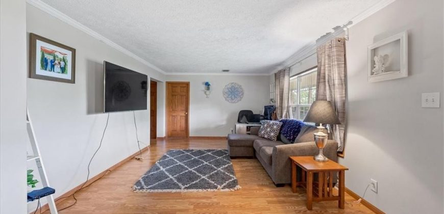 Homes for Sale in Platte City, MO 64079 | 11012  Platte River Road