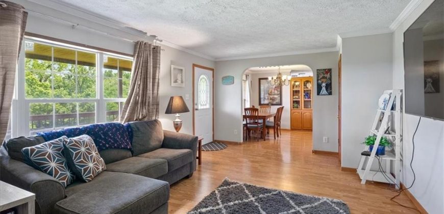 Homes for Sale in Platte City, MO 64079 | 11012  Platte River Road