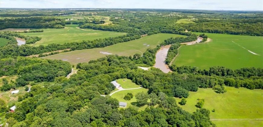Homes for Sale in Platte City, MO 64079 | 11012  Platte River Road