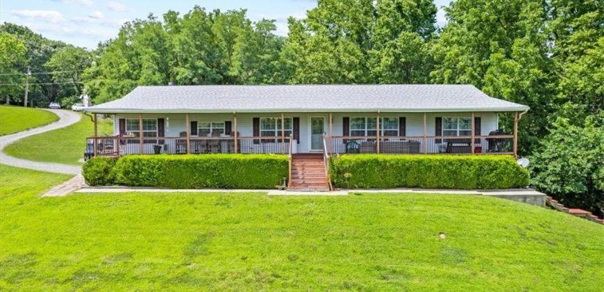 Homes for Sale in Platte City, MO 64079 | 11012  Platte River Road