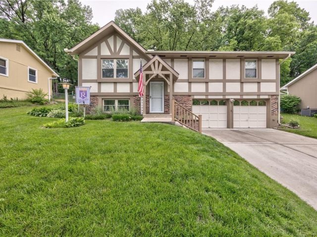 Homes for Sale in Kansas City, MO 64151 | 6111 NW 49th Terrace