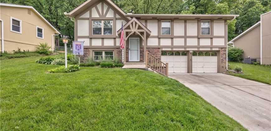 Homes for Sale in Kansas City, MO 64151 | 6111 NW 49th Terrace